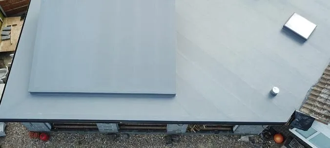 Single-Ply Flat Roofing – the Best Solution for Your Commercial Premises
