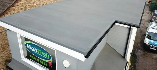 Can a flat roof withstand gale force winds?
